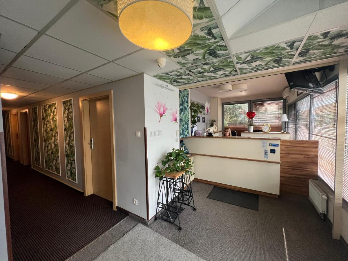 Smart2Stay Magnolia Warschau Exterior foto