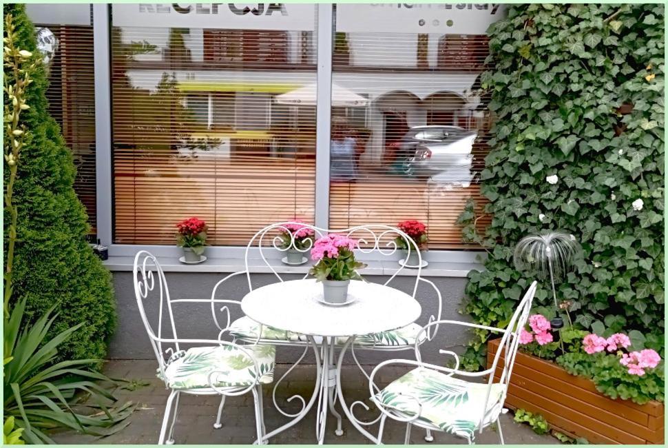 Smart2Stay Magnolia Warschau Exterior foto